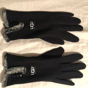 UGG gloves